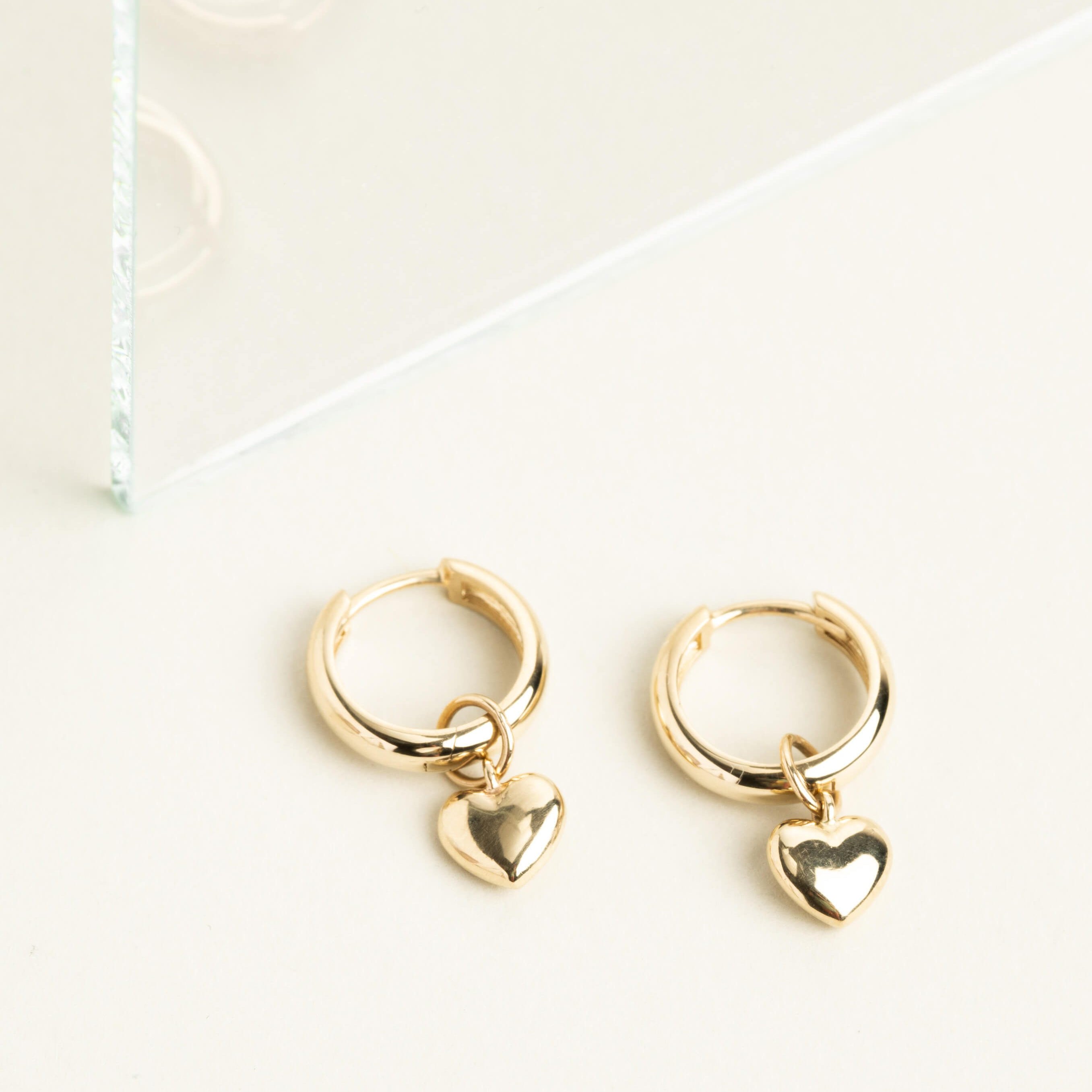 Kolczyki Petite Heart Hoops