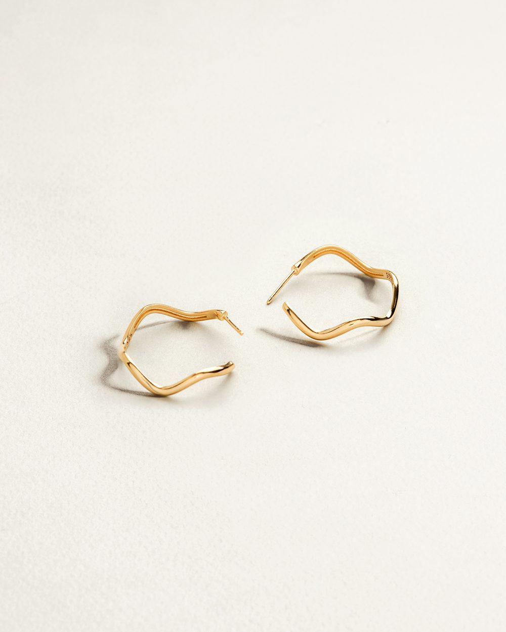 Onda Earrings
